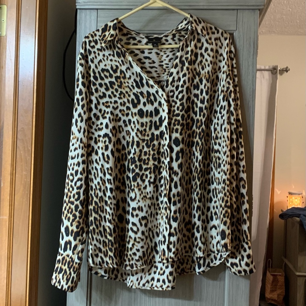 Like new Cheetah Print top by Worthington